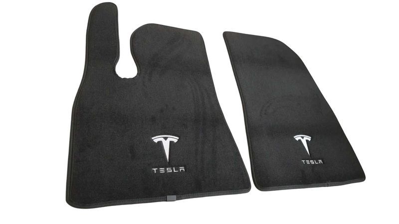 Стелки за Tesla Model 3 от 2017 до 2023 по поръчка