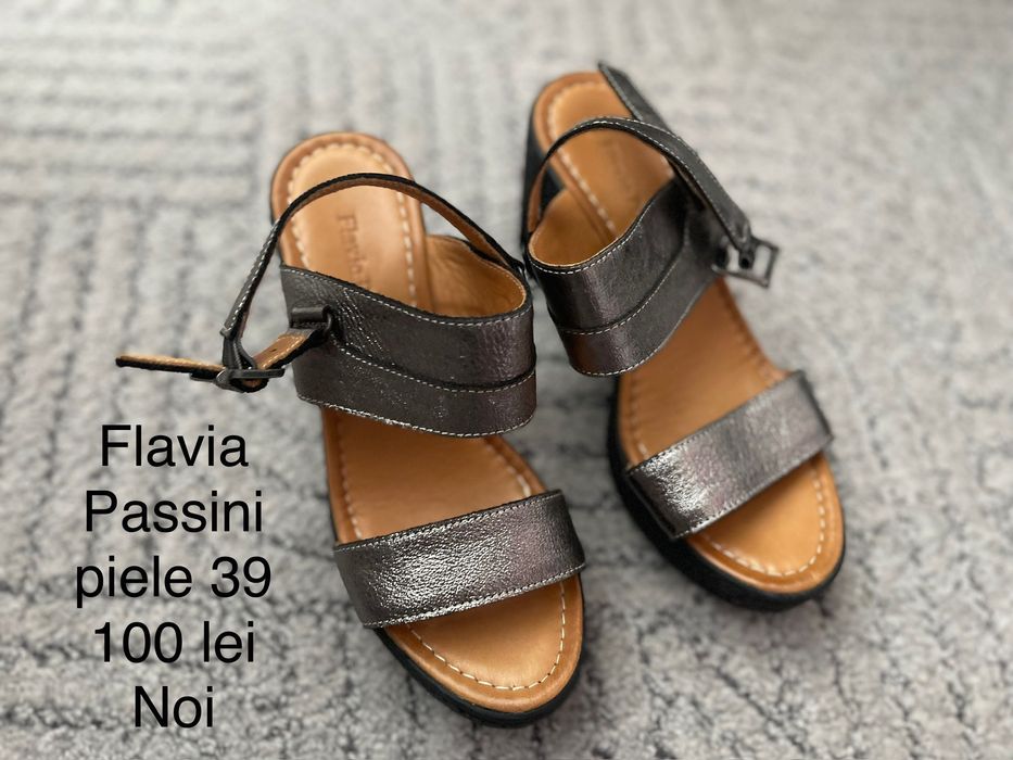 Sandale Bershka cu platforma