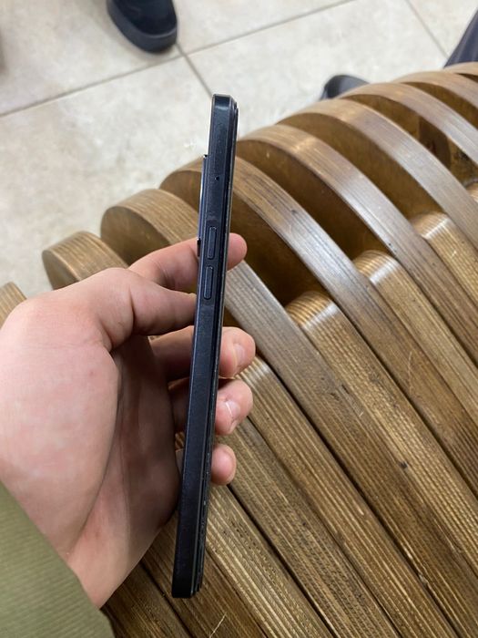 Продам Oppo Reno 7