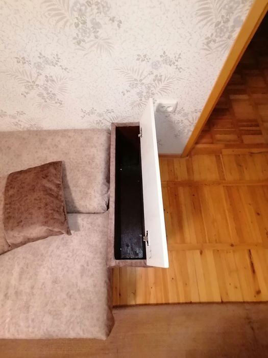 Продаётся диван в хорошем состоянии 2.2млн