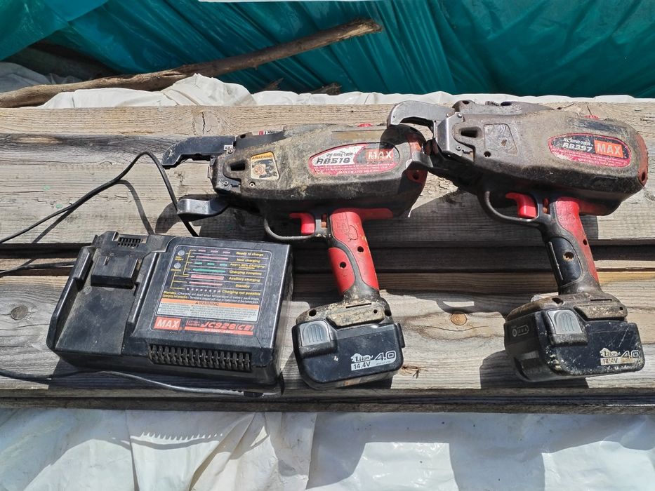 Se vând urmatoarele scule pentru construcții