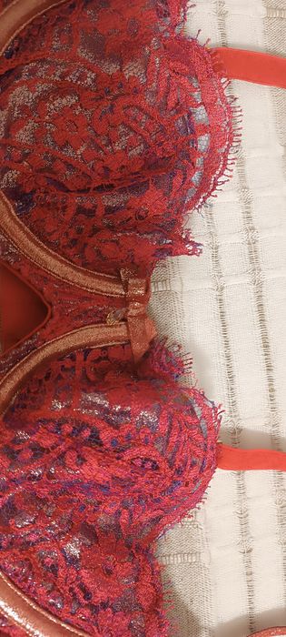 Сутиен Agent Provocateur