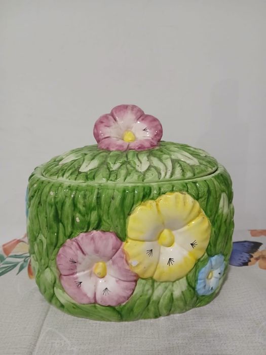 Vas decorativ din Italia pentru alimente