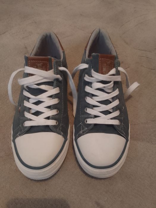 Tenesi Mustang 37 originali