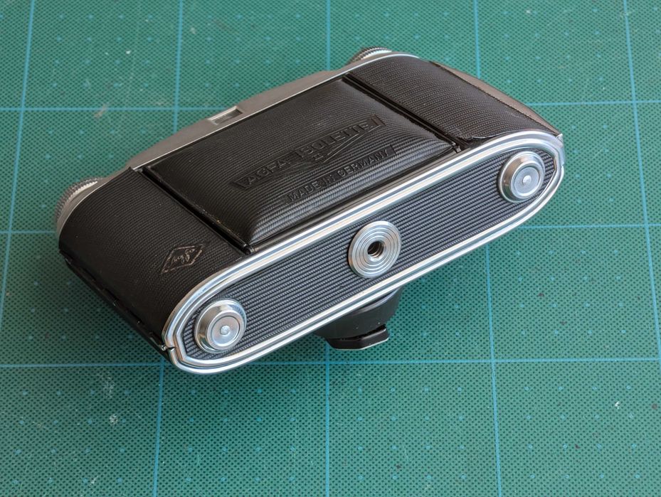 Aparat foto pe film  Agfa Isolette II - Apotar 85mm f4.5 format mediu servisat functional