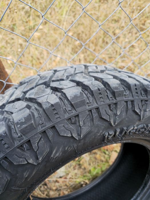 Гуми 215/70/16 A/T RADAR RENEGATE ДОТ 23г