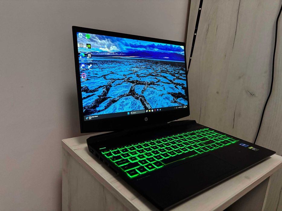 HP Pavilion Gaming 15 | RTX 3050 4GB | i5-11300H | 16GB RAM | SSD 512GB