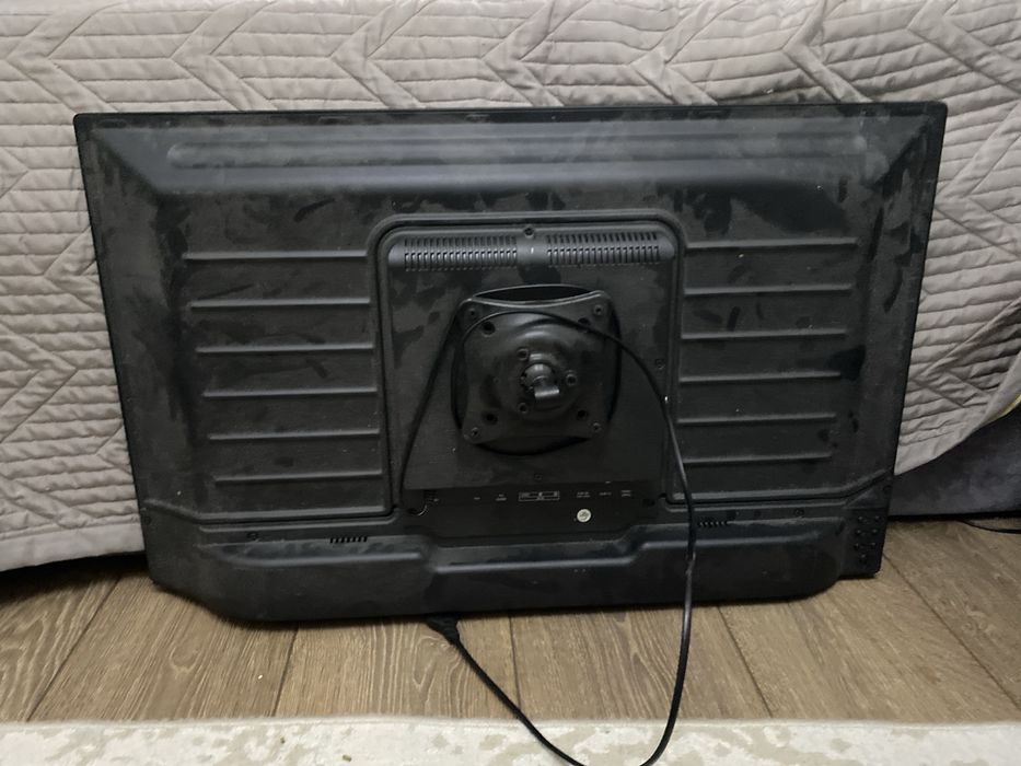 Телевизор arg  средний