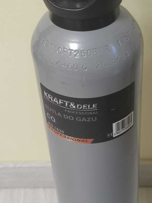 Butelie CO2 KraftDele KD1830, 8 litri
