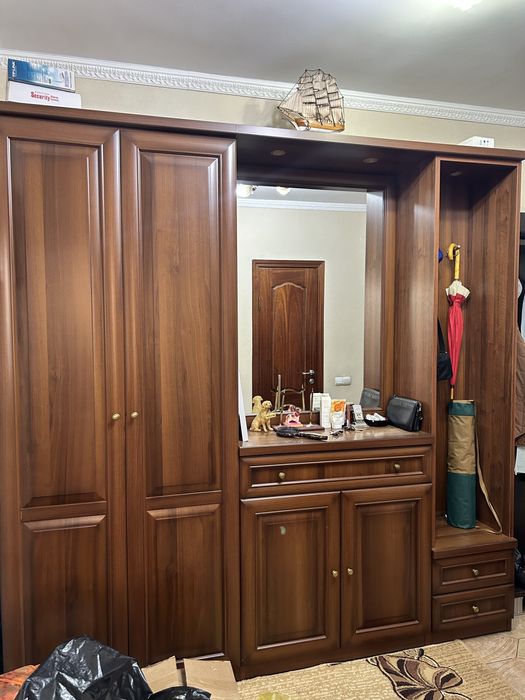 Шкаф для прихожей, б/у