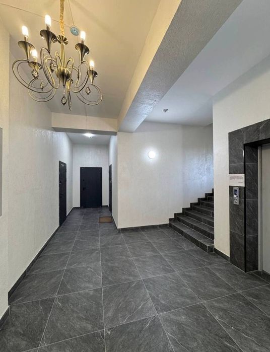 КОРОБКА,2/5/7 Ялангач,Кафе Бухара,,корзинка,Ширин базарчик,47 м2