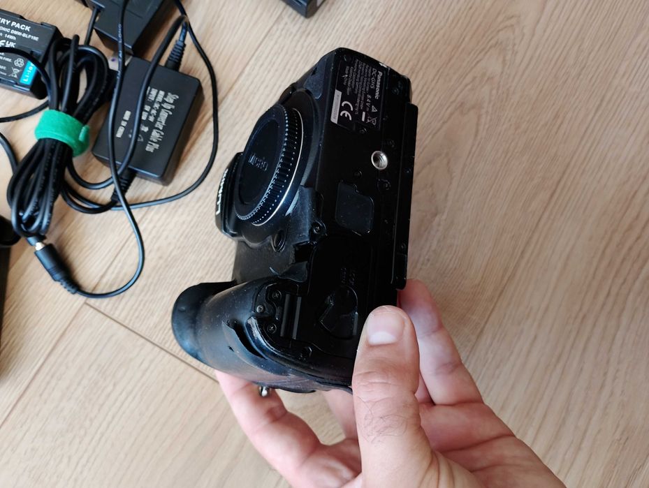 Panasonic Lumix GH5 + VLog
