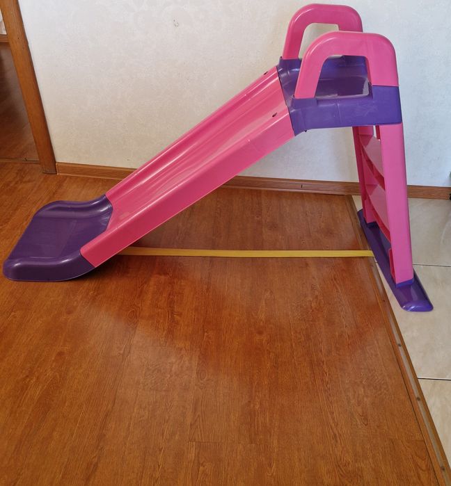Продам горку детскую