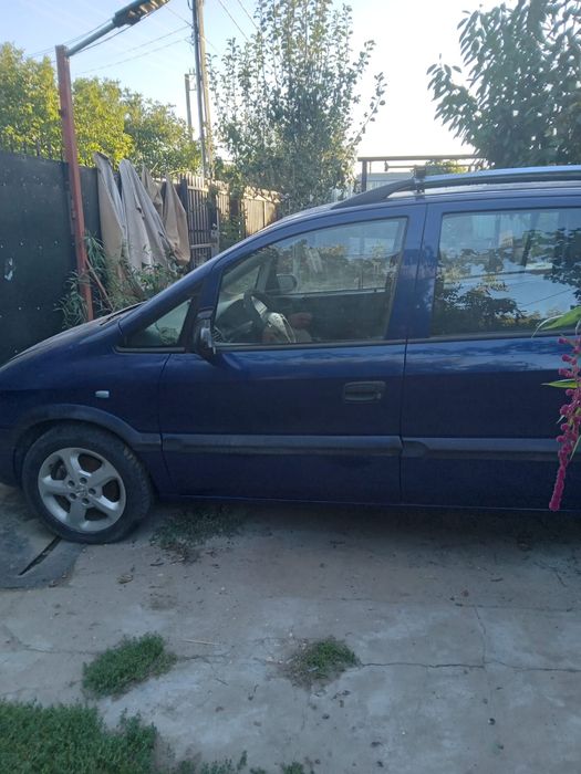 Se vinde Opel Zafira