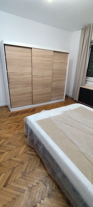Apartament renovat, de închiriat str.  Delavrancea