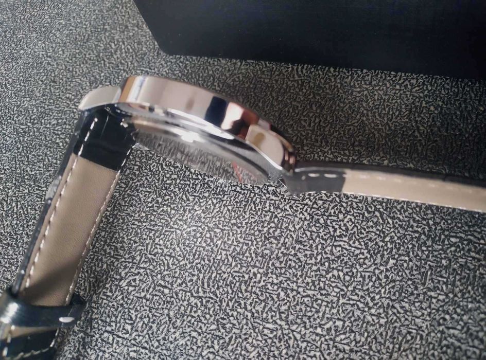 Мъжки ретро бизнес ръчен часовник Zeppelin 100 Jahre Zeppelin 7680-2