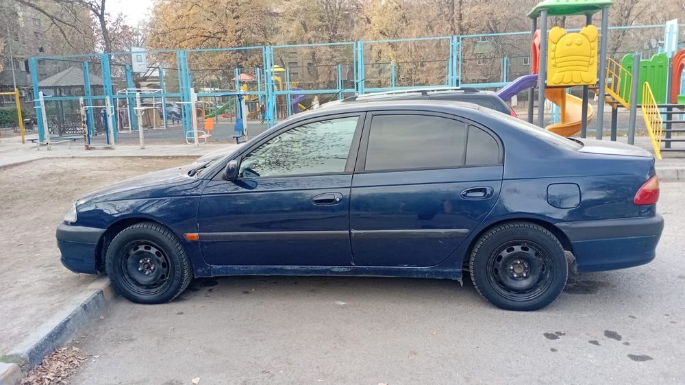 Тойота авенсис сатылады тез арада