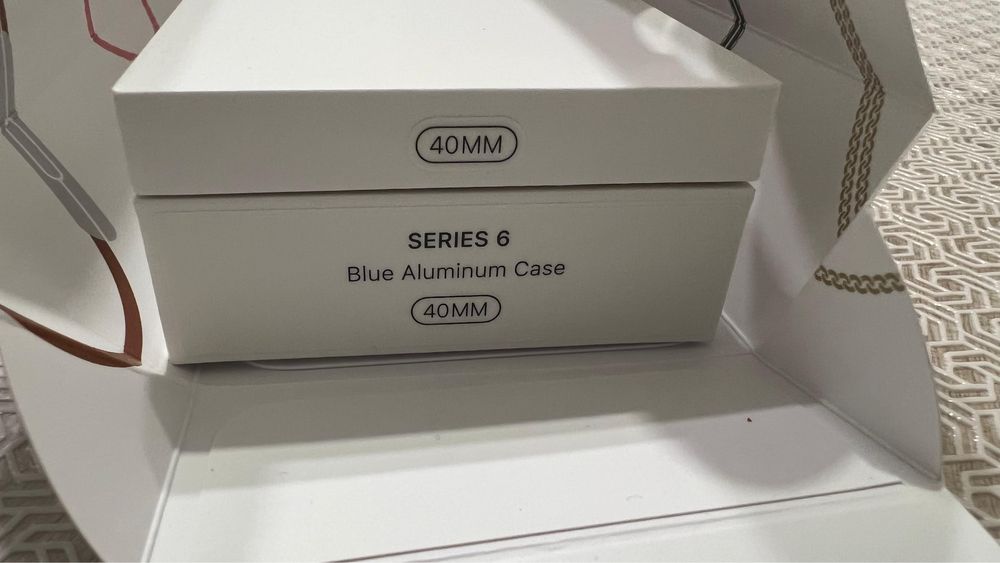 Часы Apple Wacth 6