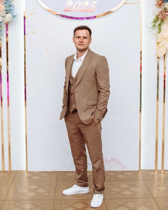 Ведущий Тамада на праздник Алматы