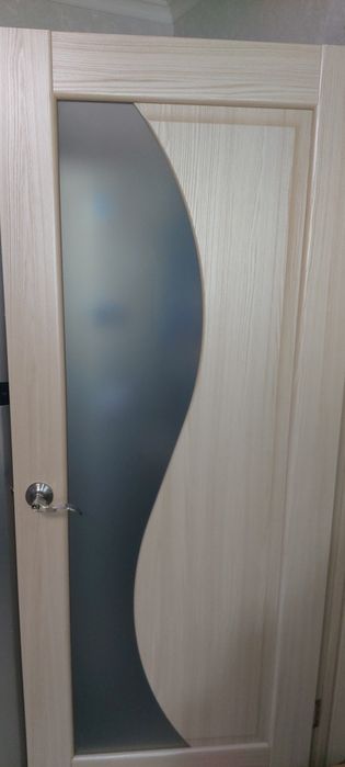 Дверное полотно б/у