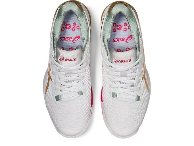 Женские кроссовки для тенниса