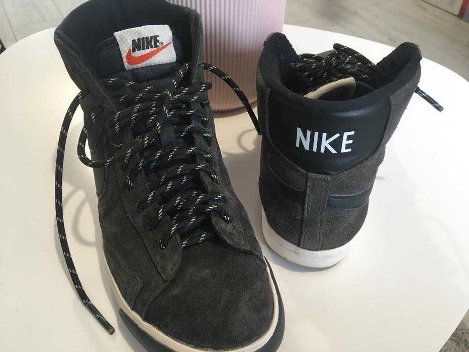 adidasi nike dama 38,5