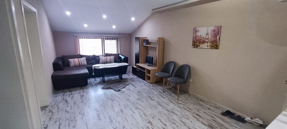 Давам под наем тристаен апартамент в квартал Долни Воден