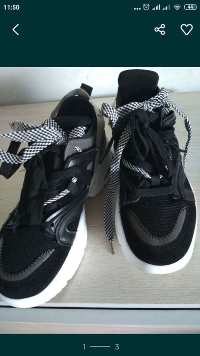 Кроссовки 37 размера новые