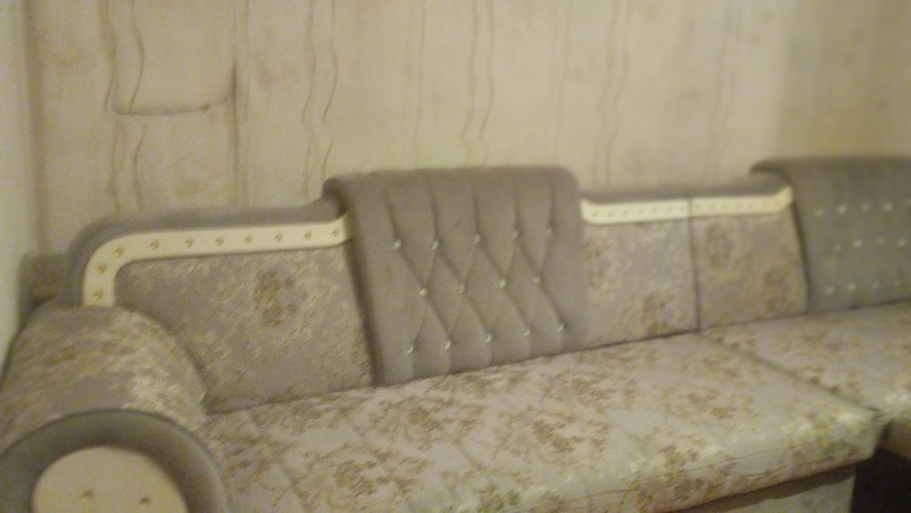 Продам диван срочно