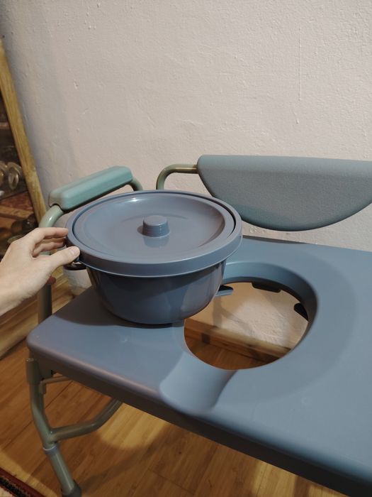 Scaun bariatric pentru toaletă 225 kg