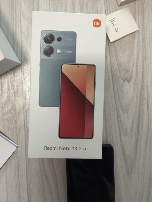 Readmi Note 13 Pro 256 gb 8 gb Ram