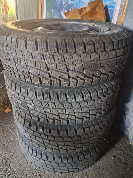 Продам Шины с дисками