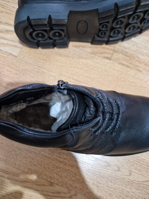 Продам мужской обувь