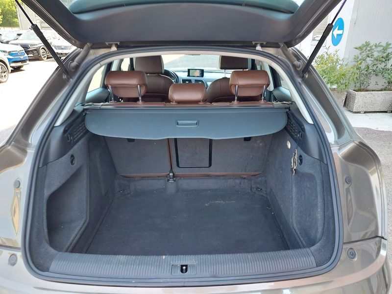 Audi Q3 2.0 TDI Business 2016