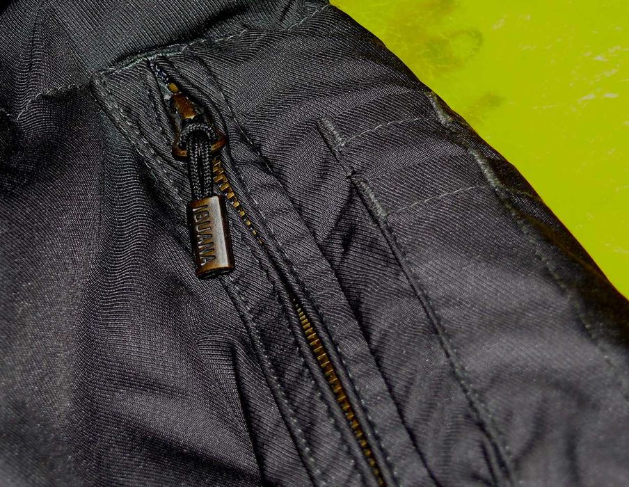 IGUANA - яке с патешки пух "М"