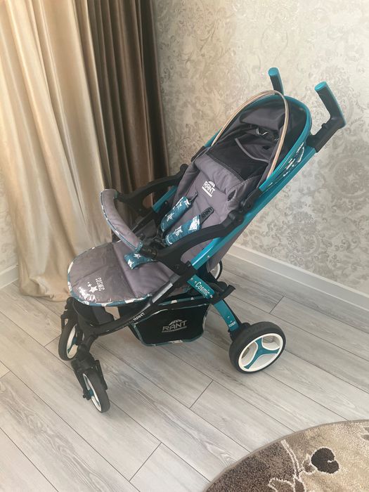 Продам детскую коляску