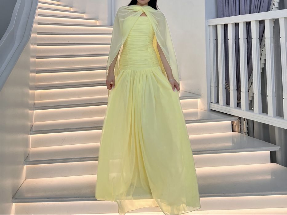 Вечернее платье