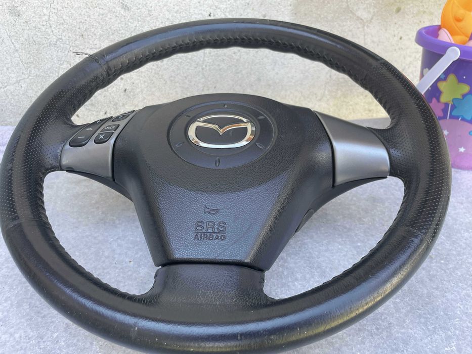Волан за Мазда 3 с airbag