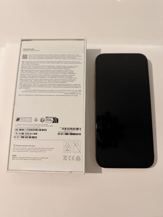 iPhone 16 Pro Max 256 G Desert