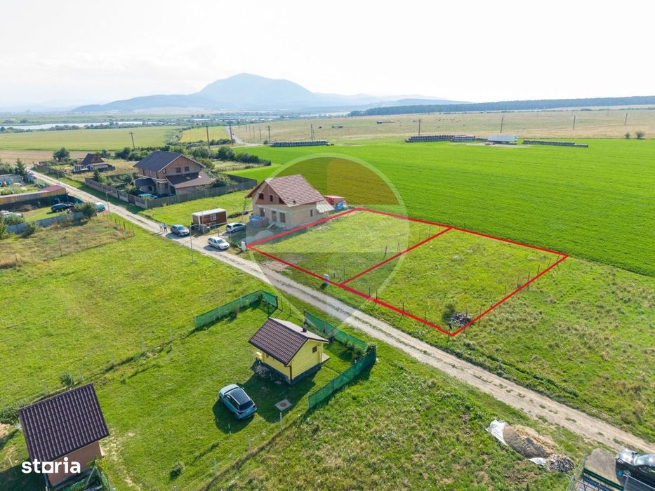 Teren intravilan de vanzare 1.100 mp