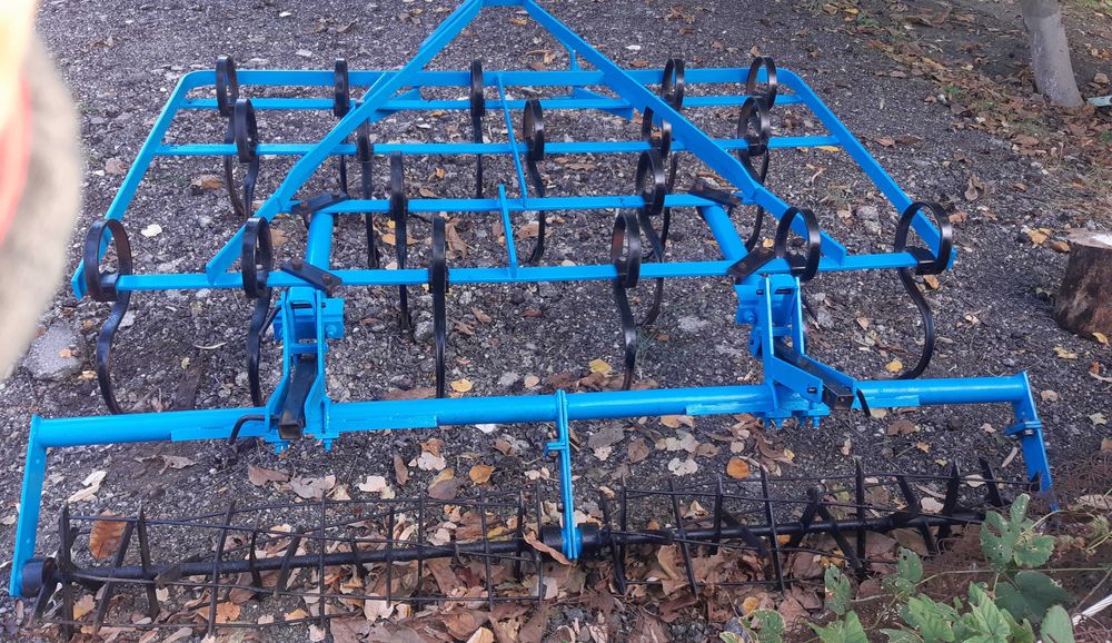 Пружинен култиватор