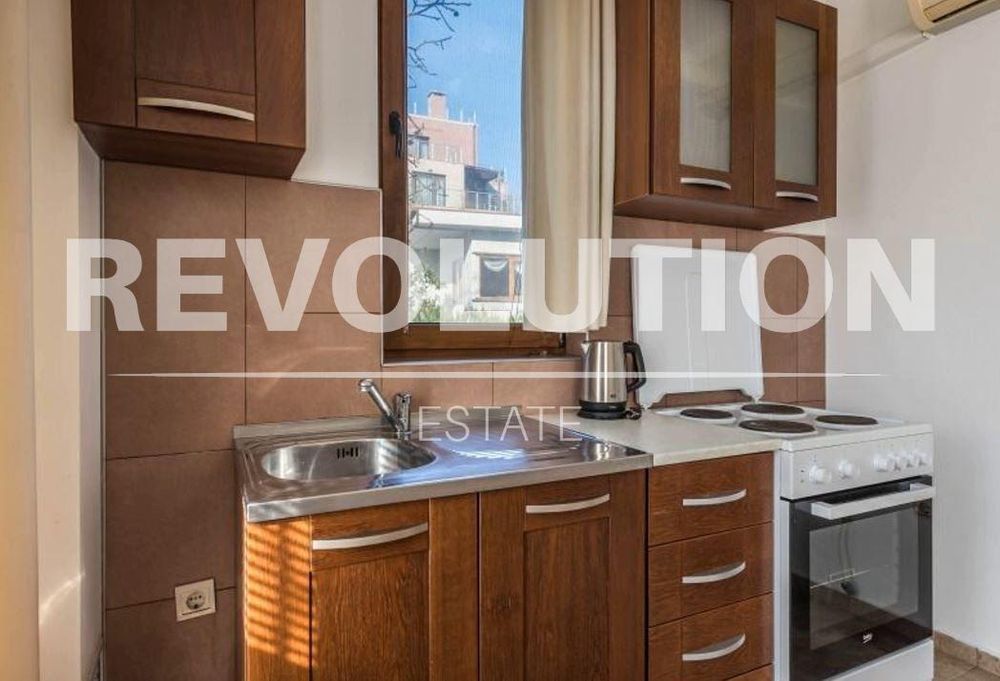 Дава се под наем Двустаен апартамент в к.к. Св.Св. Константин и Елена - 68 кв.м за 500 € - Снимка #3