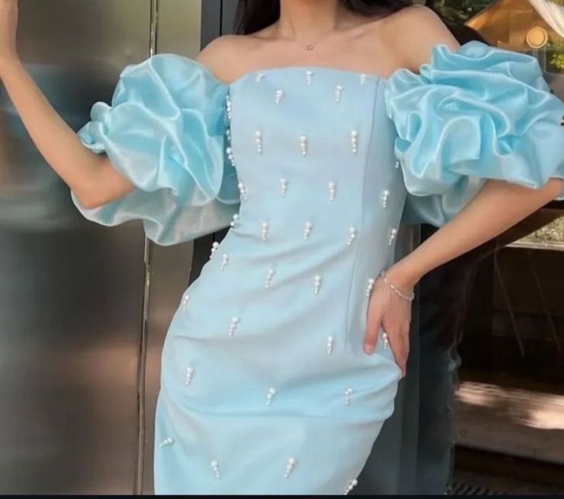 Продаю новые платья