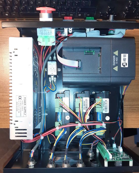 Calculator, monitor, router CNC, conectare USB, 6040 1500W