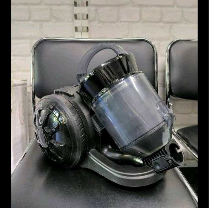 Прахосмукачка без торба Vacuum Cleaner SP-620 Cyclonic