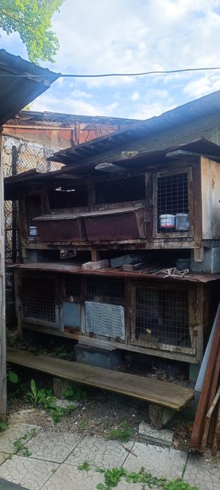 Продам клетки для кролов
