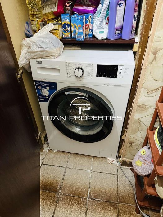 Продава се Тристаен апартамент в Пловдив, Южен - 105 кв.м за 1620 €/кв.м - Снимка #8