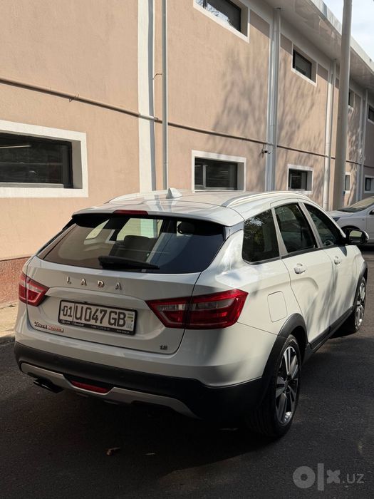 Продается своя Лада Веста SW Cross 1,8 Luxe Multimedia