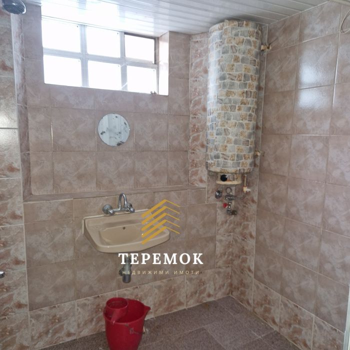 Продава се Етаж от къща в Шумен, Център - 60 кв.м за 1352 €/кв.м - Снимка #3