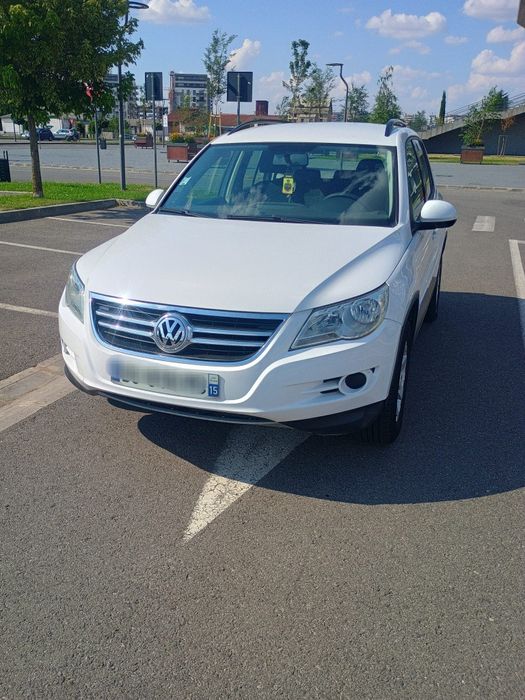 Vând Tiguan 4Motion-2.0D-140 cp!!2009